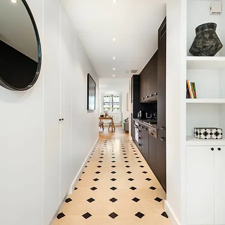 Palais Nouveau - Two Bedroom Apartment Paris